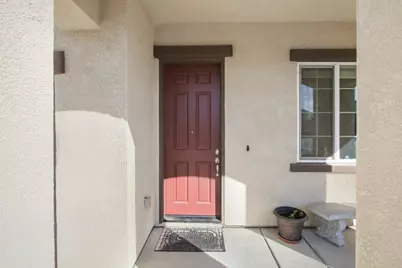 10361 Dynamic Way, Elk Grove, CA 95757 - Photo 4