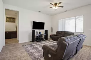 10361 Dynamic Wy, Elk Grove, CA 95757 - Photo 16