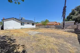 640 Eleanor Ave, Sacramento, CA 95815 - Photo 38