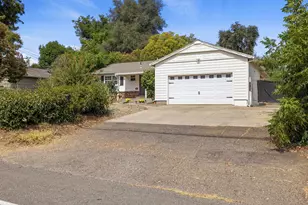 8629 Central Ave, Orangevale, CA 95662 - Photo 4