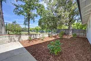 832 Piccadilly Cir, Sacramento, CA 95864 - Photo 52