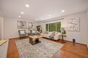 832 Piccadilly Cir, Sacramento, CA 95864 - Photo 16