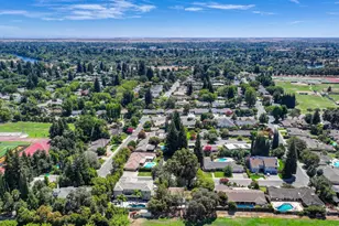 832 Piccadilly Cir, Sacramento, CA 95864 - Photo 58