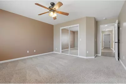 3031 W Loyola Court, Visalia, CA 93277 - Photo 32