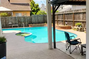 737 Redfield Ave, Modesto, CA 95357 - Photo 10