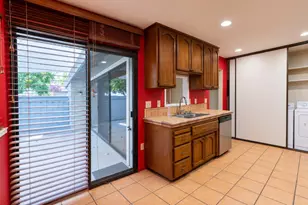3201 Swallows Nest Dr, Sacramento, CA 95833 - Photo 6