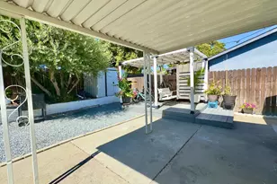 5813 Bamford Dr, Sacramento, CA 95823 - Photo 12