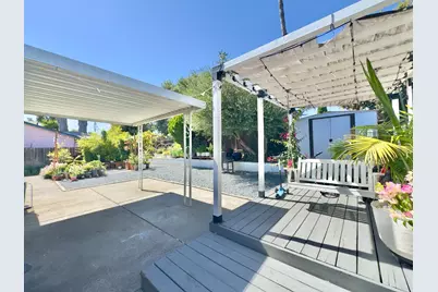 5813 Bamford Drive, Sacramento, CA 95823 - Photo 16