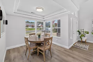 6153 Kenneth Oak Way, Fair Oaks, CA 95628 - Photo 6