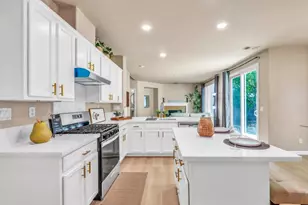 14 Boswell Ct, Sacramento, CA 95835 - Photo 24