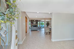 20 Keel Ct, Sacramento, CA 95831 - Photo 10