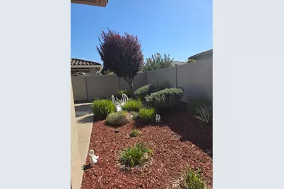 2499 Bellchase Dr, Manteca, CA 95336 - Photo 10