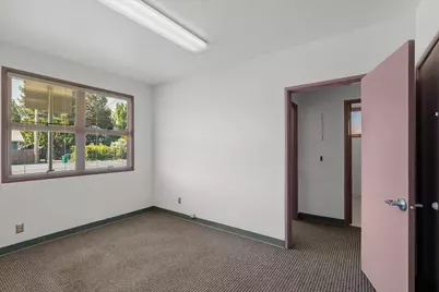300 W Oak Street, Lodi, CA 95240 - Photo 52