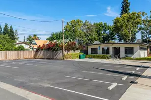 300 W Oak St, Lodi, CA 95240 - Photo 10