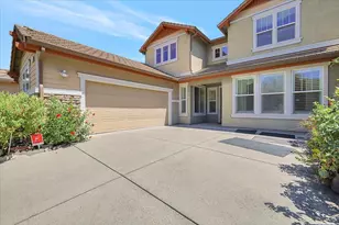 5018 Crest Dr, Sacramento, CA 95835 - Photo 2