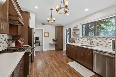 5621 Daisy Circle, Pollock Pines, CA 95726 - Photo 2