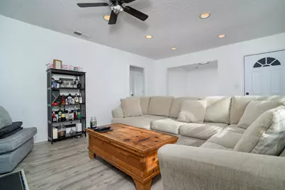 2851 Herbert Way, Sacramento, CA 95821 - Photo 4