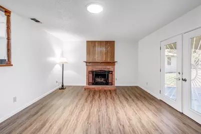 6500 Harley Way, Sacramento, CA 95828 - Photo 8