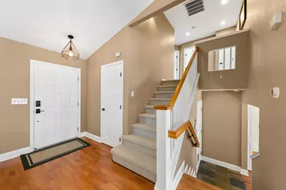 8810 Laguna Star Drive, Elk Grove, CA 95758 - Photo 8