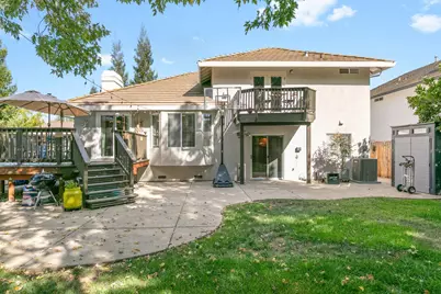 8810 Laguna Star Drive, Elk Grove, CA 95758 - Photo 46