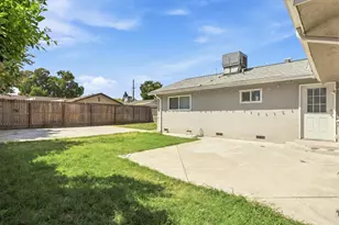 411 Whitney St, Lodi, CA 95242 - Photo 22