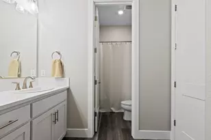 2137 Arbor Rdg Dr, Roseville, CA 95747 - Photo 18