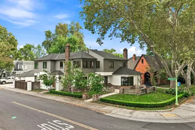 2743 Land Park Drive, Sacramento, CA 95818 - Photo 2