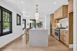901 Sonoma Way, Sacramento, CA 95819 - Photo 12