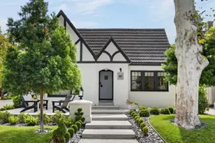 901 Sonoma Way, Sacramento, CA 95819 - Photo 2