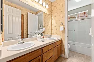 400 Listowe Dr, Folsom, CA 95630 - Photo 44