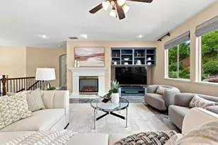 400 Listowe Dr, Folsom, CA 95630 - Photo 8