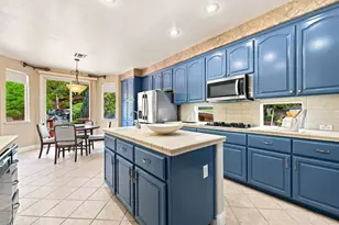 400 Listowe Dr, Folsom, CA 95630 - Photo 18