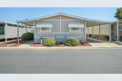 S Carpenter #147, Modesto, CA 95351 - Photo 1