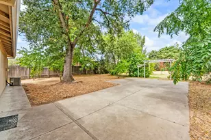 7717 Reno Ln, Citrus Heights, CA 95610 - Photo 28