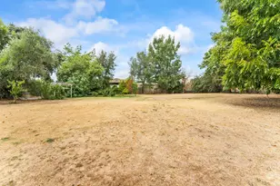 7717 Reno Ln, Citrus Heights, CA 95610 - Photo 38