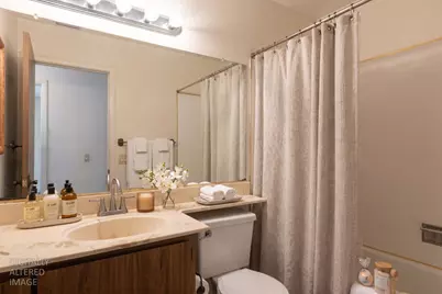 7624 Valley Wood Drive, Sacramento, CA 95828 - Photo 24