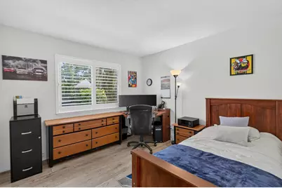 9218 Bromfield Court, Elk Grove, CA 95624 - Photo 16