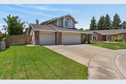 9218 Bromfield Court, Elk Grove, CA 95624 - Photo 2