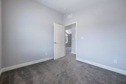 Queen Way, Livingston, CA 95334 - Photo 24