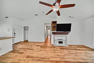 9572 Stonewall Ct, Delhi, CA 95315 - Photo 16