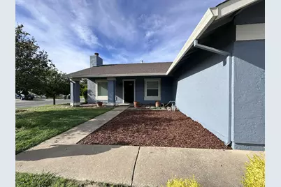 9051 Bramble Trail Way, Sacramento, CA 95826 - Photo 2