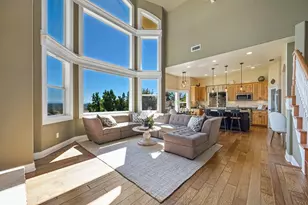 585 Riverview Dr, Auburn, CA 95603 - Photo 8