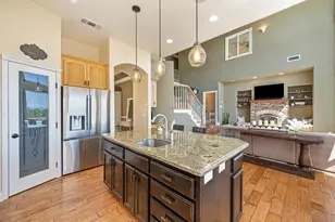 585 Riverview Dr, Auburn, CA 95603 - Photo 22