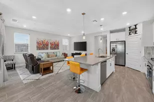 2073 Earthlight Ln, Roseville, CA 95747 - Photo 2