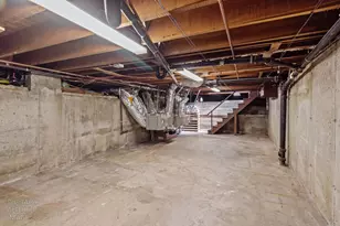 941 45th St, Sacramento, CA 95819 - Photo 36