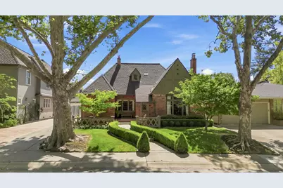 941 45th Street, Sacramento, CA 95819 - Photo 2