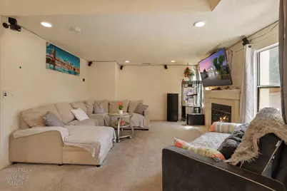 913 Jayhawk Way, Modesto, CA 95358 - Photo 10