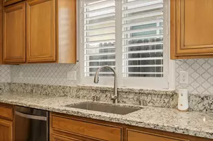 1866 Verrazona Dr, Roseville, CA 95747 - Photo 10