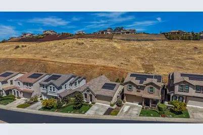 8035 Avanti Drive, El Dorado Hills, CA 95762 - Photo 12