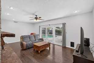 9166 Rundelay Way, Sacramento, CA 95826 - Photo 24